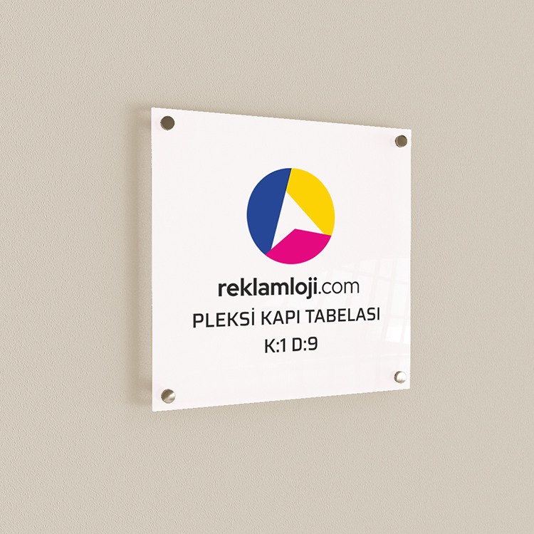 Beyaz Pleksi Kapı Tabelası